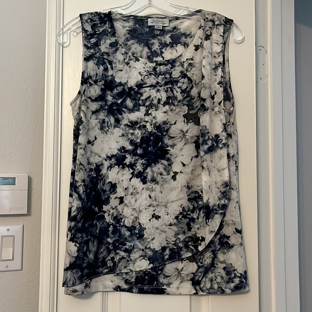 Tahari by Arthur S. Levine floral sleeveless top